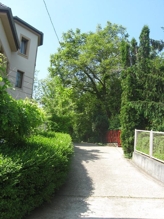 Flair Apartmanhaz Еґер Екстер'єр фото
