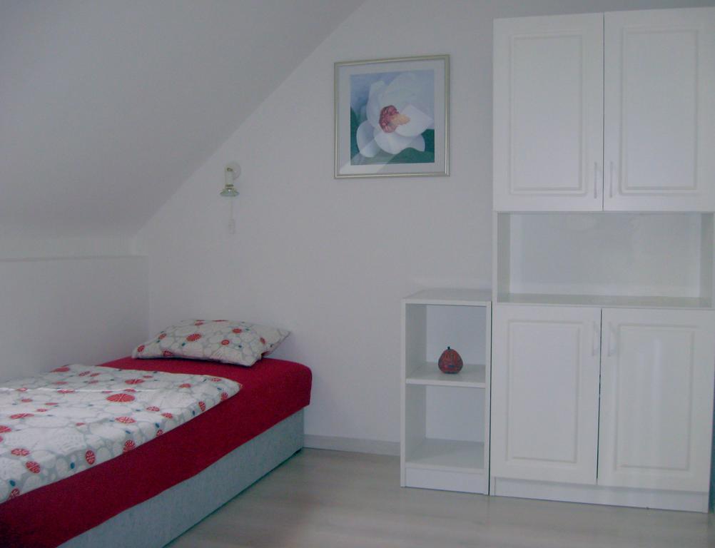 Flair Apartmanhaz Еґер Екстер'єр фото