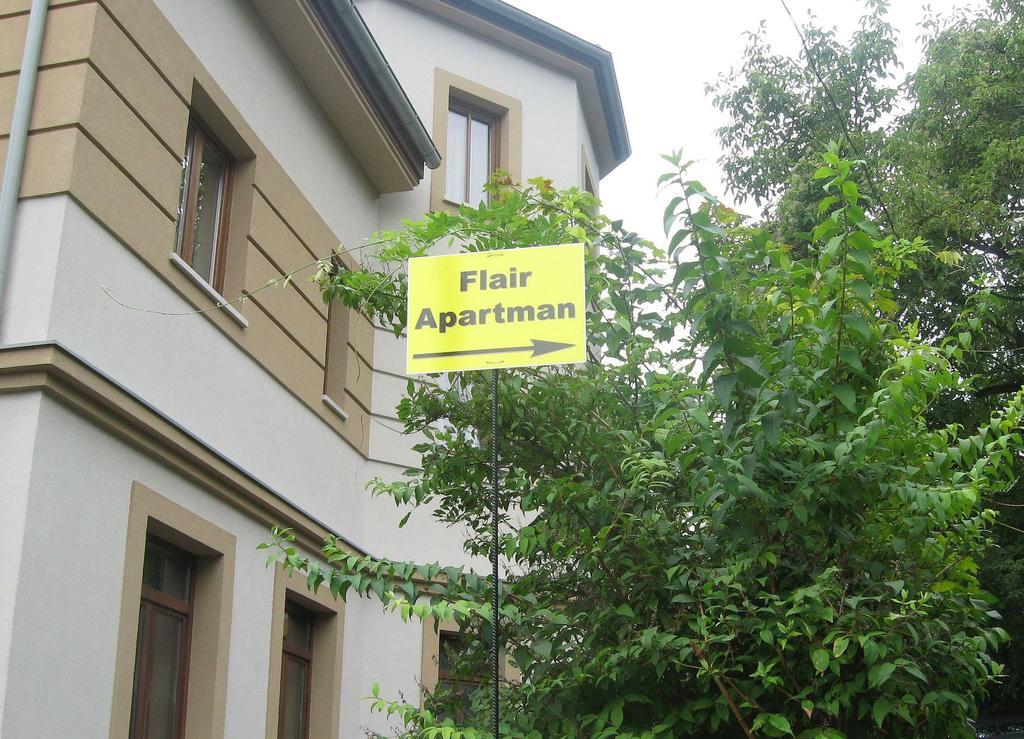 Flair Apartmanhaz Еґер Екстер'єр фото